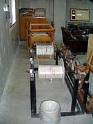 2-4.jpg